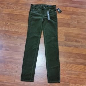 Kut from the Kloth Diana Skinny Velvet Corduroy Pants Size 0 Green